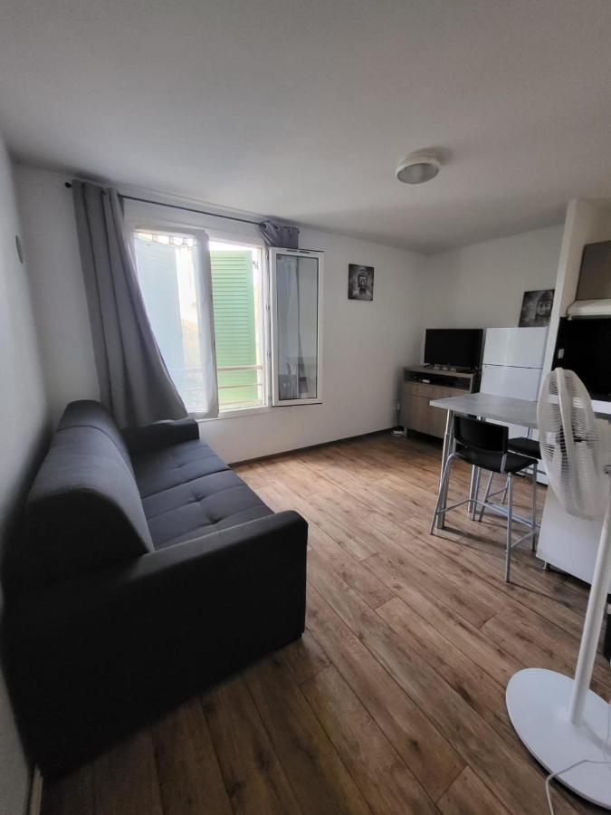 Appartamento studio refait à neuf Fréjus Esterno foto